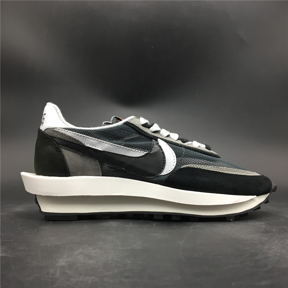 Nike LD Waffle sacai Black  BV0073-001