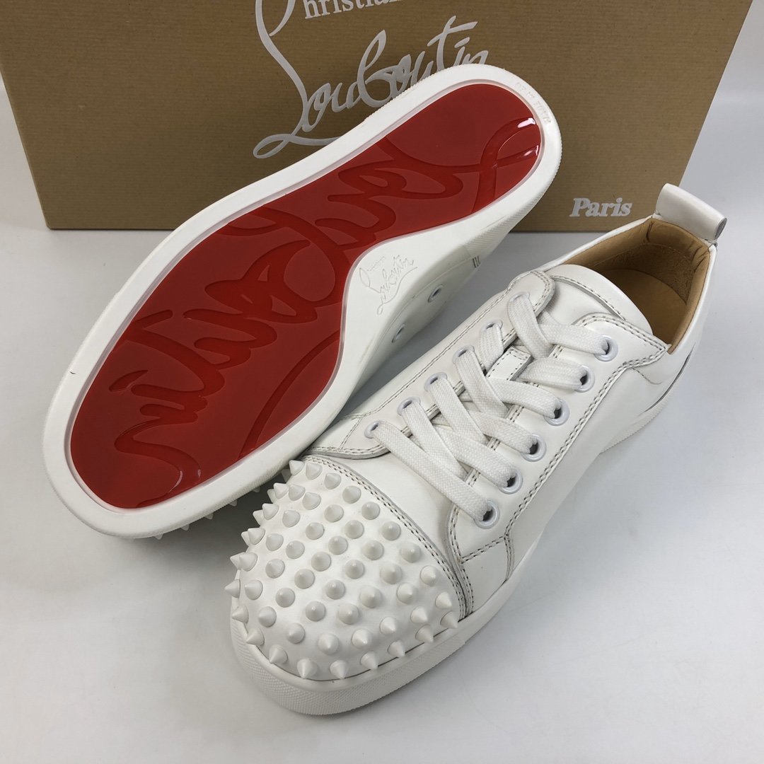 Chr1stian L0ub0utin sneaker 2022041001