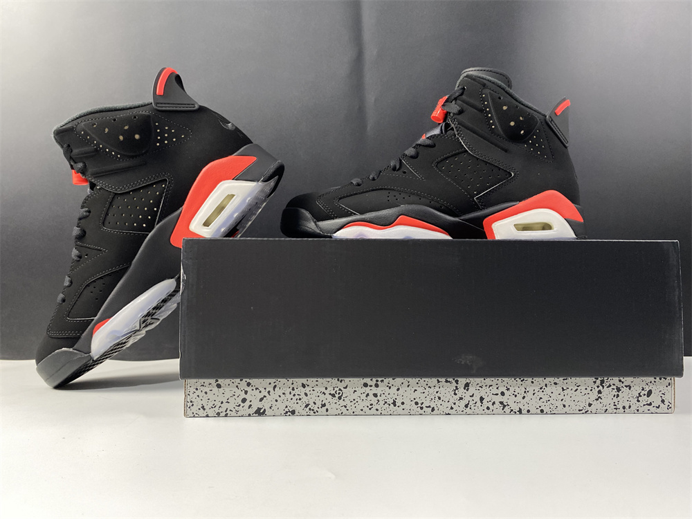 Jordan 6 Retro Black Infrared (2019) 384664-060