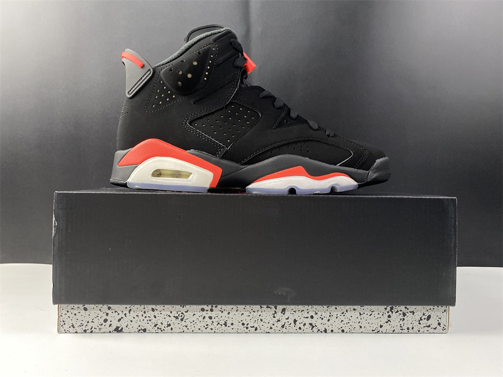 Jordan 6 Retro Black Infrared (2019) 384664-060