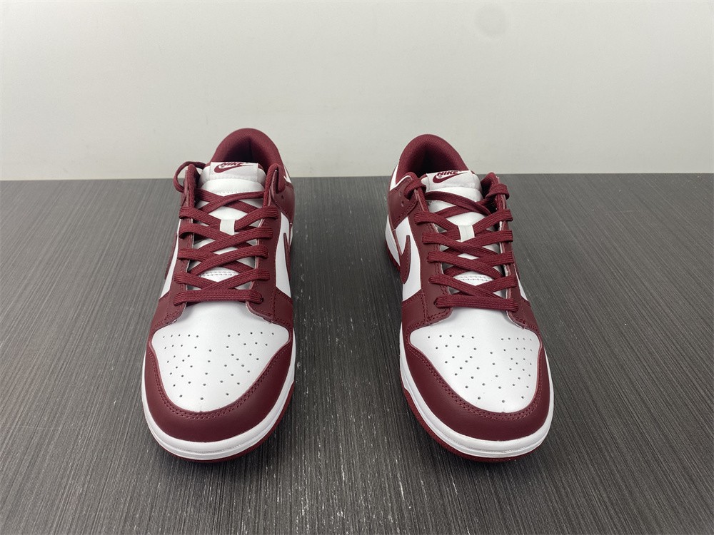 Nike Dunk Low Bordeaux (W)  DD1503-108