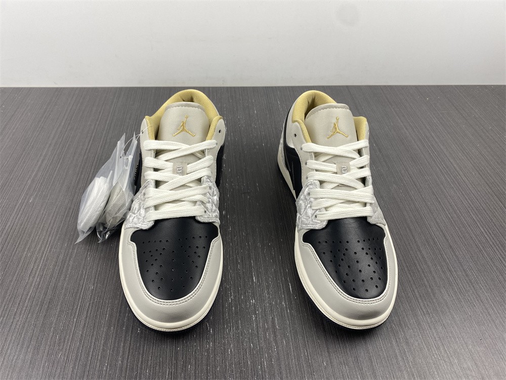Jordan 1 Low Beaded Swoosh  DV1762-001