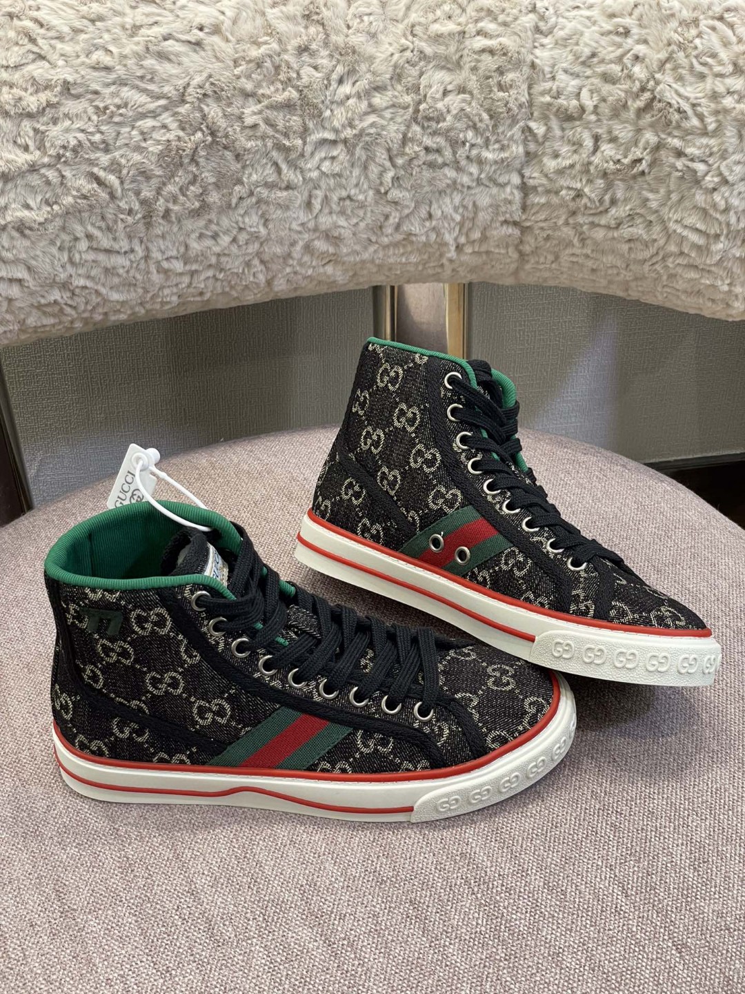 Gvcc1 sneaker 2022050801