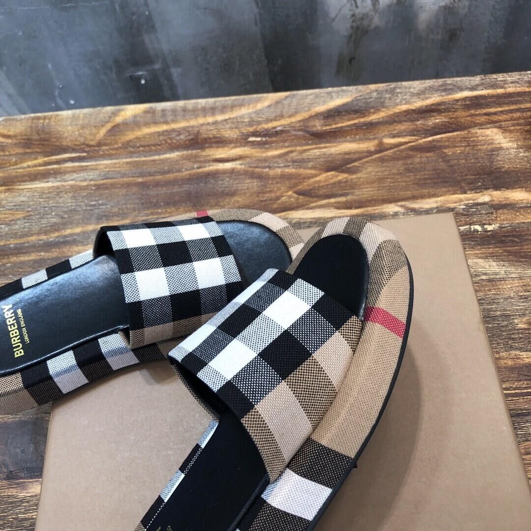 Bvrberry slide 2022051801