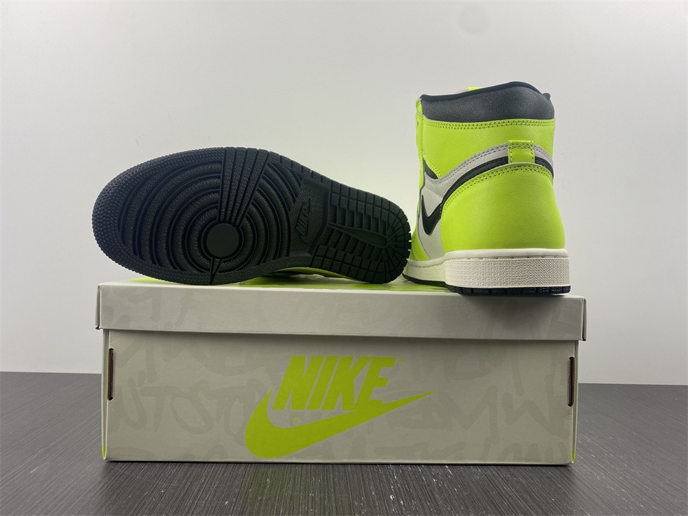 Air Jordan 1 Visionaire 555088-702