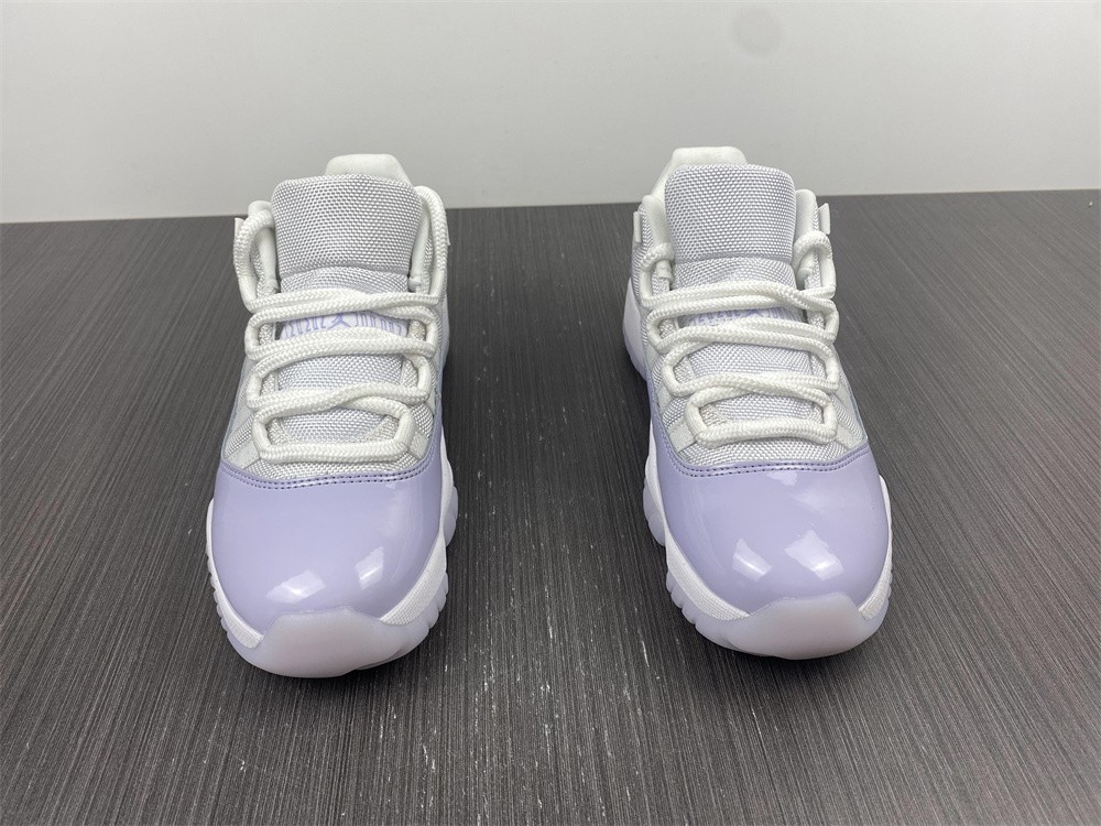 Jordan 11 Retro Low Pure Violet (W) AH7860-101
