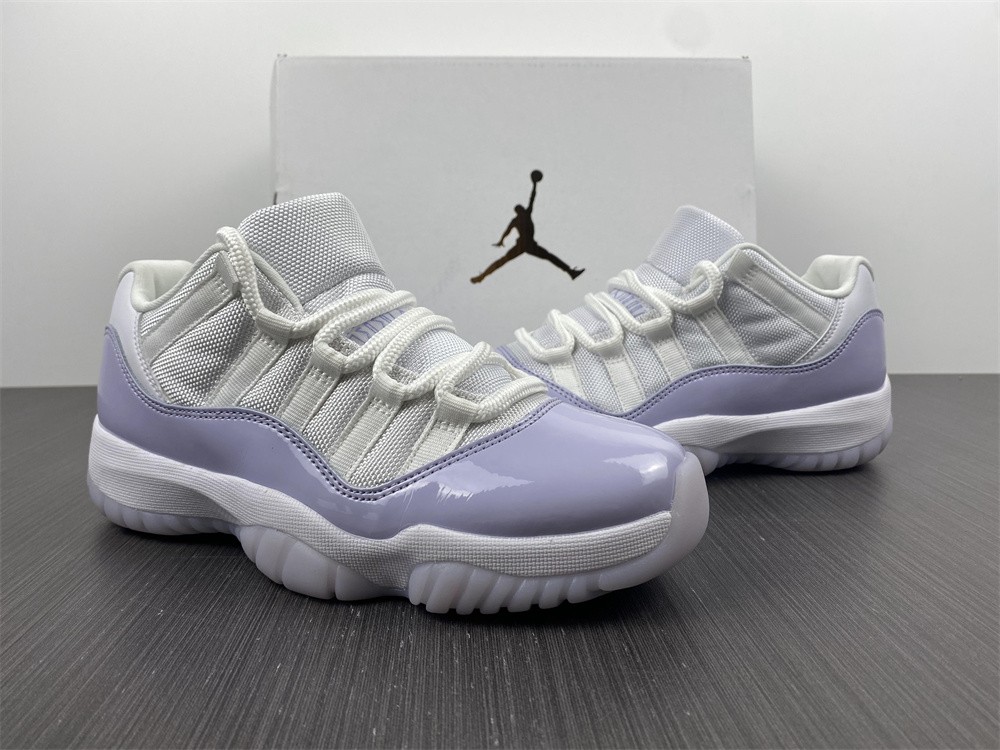 Jordan 11 Retro Low Pure Violet (W) AH7860-101