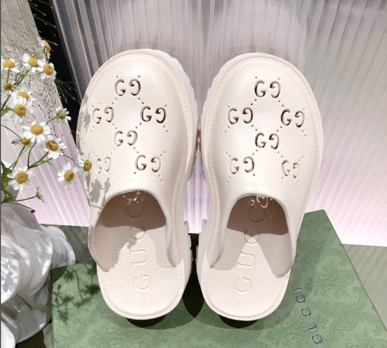 Gvcc1 sandal 2022052701