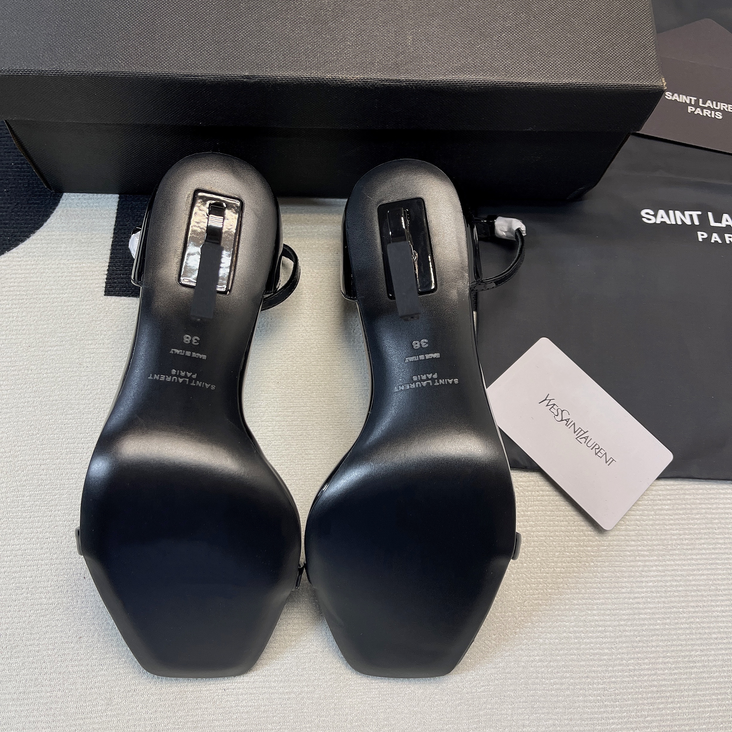 Y5L High Heels 2022053001