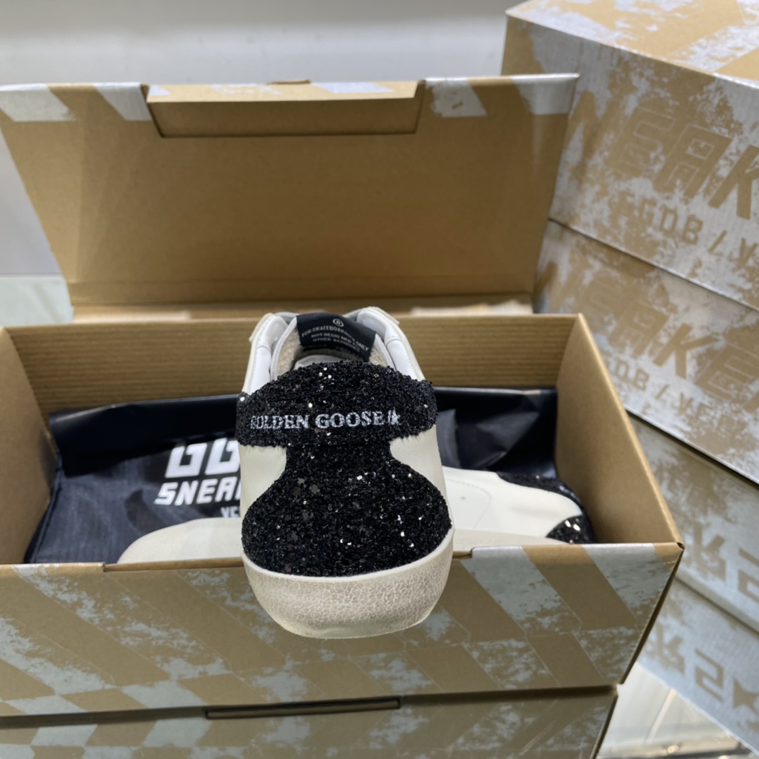 golden goose S*per star 2022053102