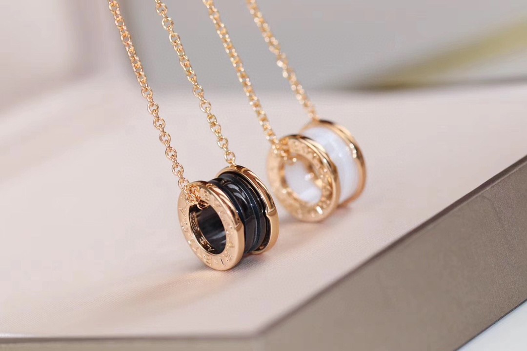 B*l*ai necklace 2011061615