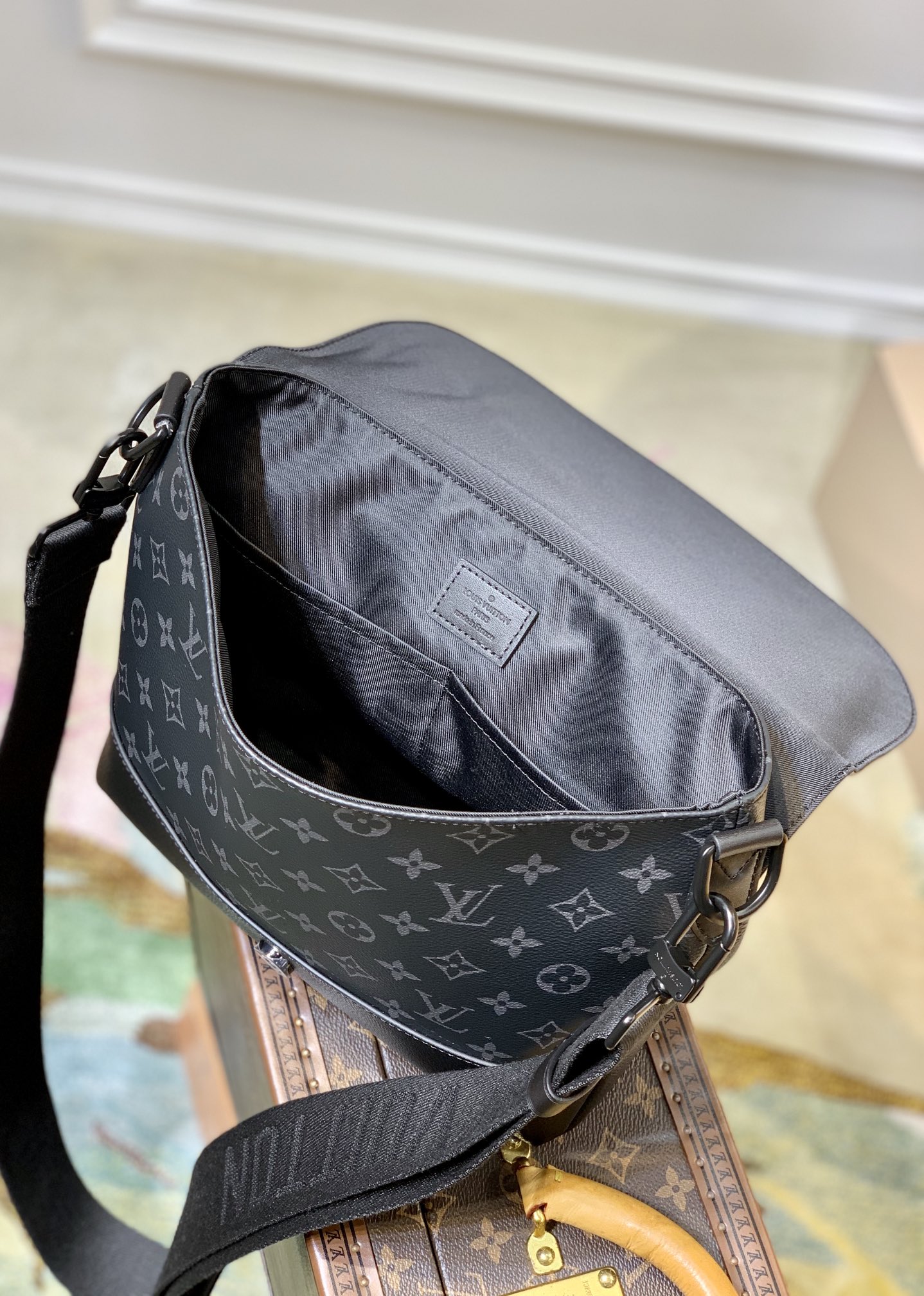 1V mens bag 36 x 23 x 11CM 2022061601