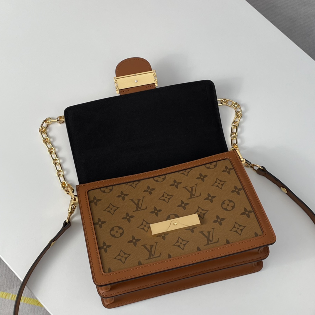 1V DAUPHINE MM HANDBAG M45958 25X17X10.5 cm