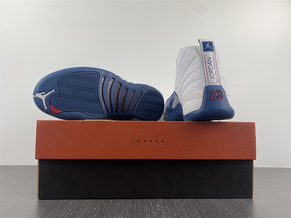 Jordan 12 Retro French Blue (2016) 130690-113