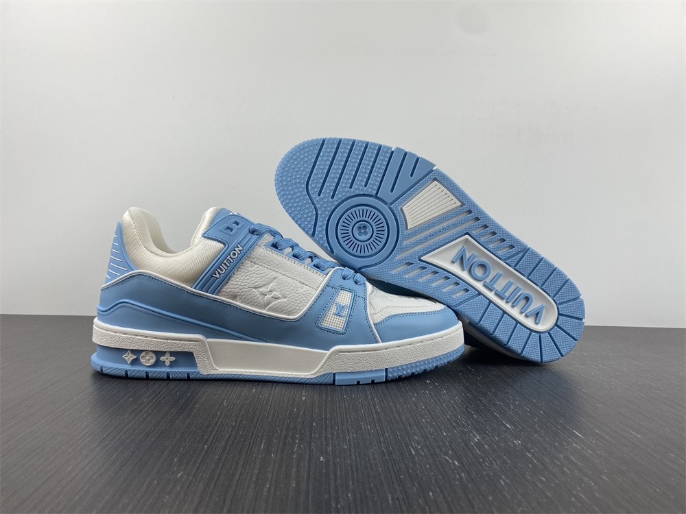 1V ARCH LIGHT SNEAKER 2022062201