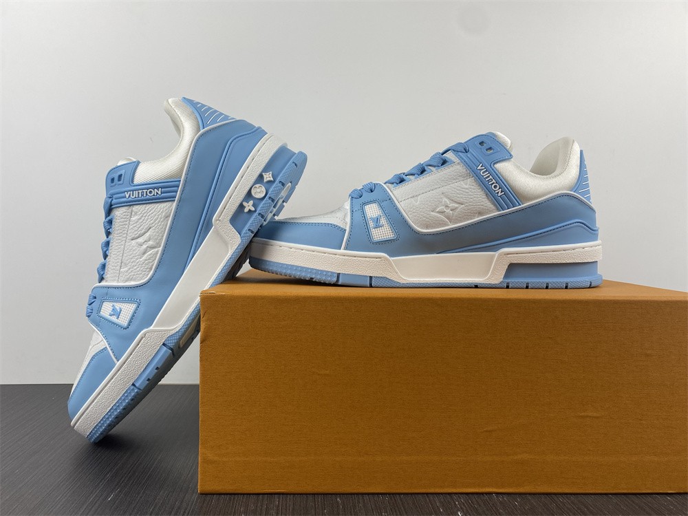 1V ARCH LIGHT SNEAKER 2022062201