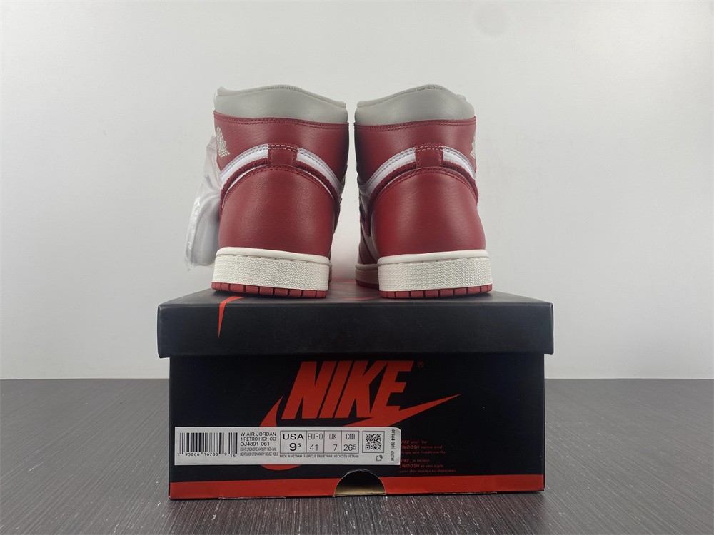 Jordan 1 High OG Newstalgia Chenille  DJ4891-061
