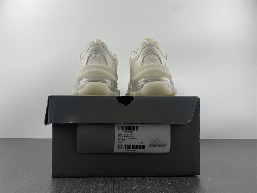 Ba1enc1aga Triple S  Sneaker 2022062401