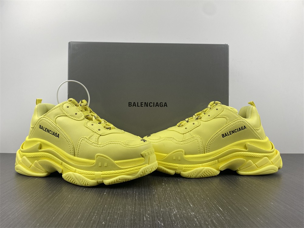 Ba1enc1aga Triple S  Sneaker 2022062402