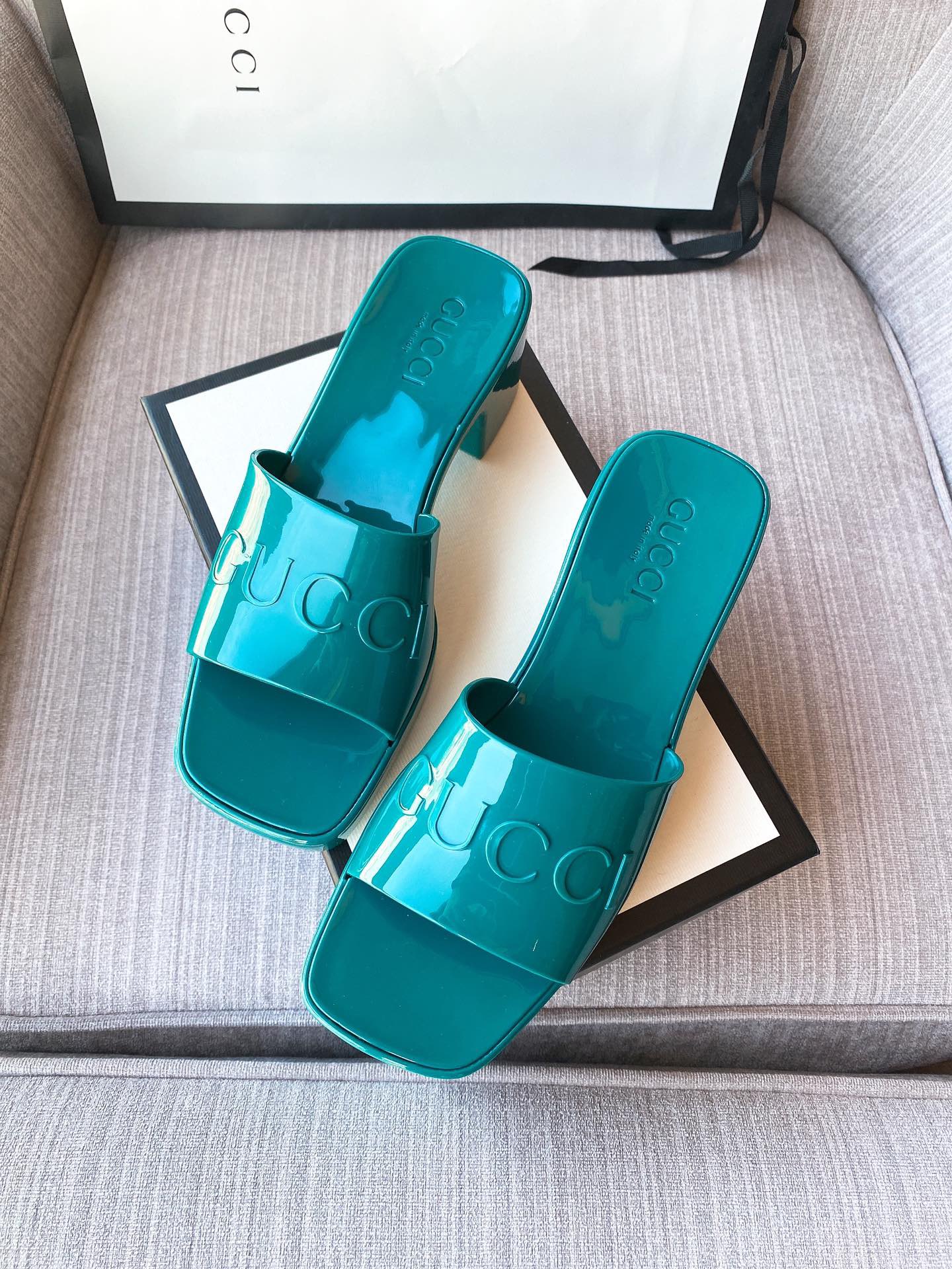 Gvcc1 slipper 2022070701
