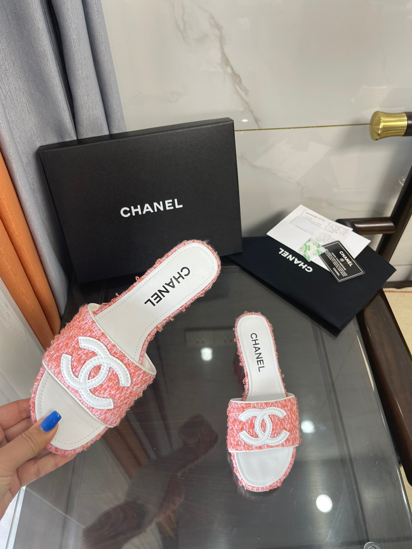 Chane1 slipper 2022070702
