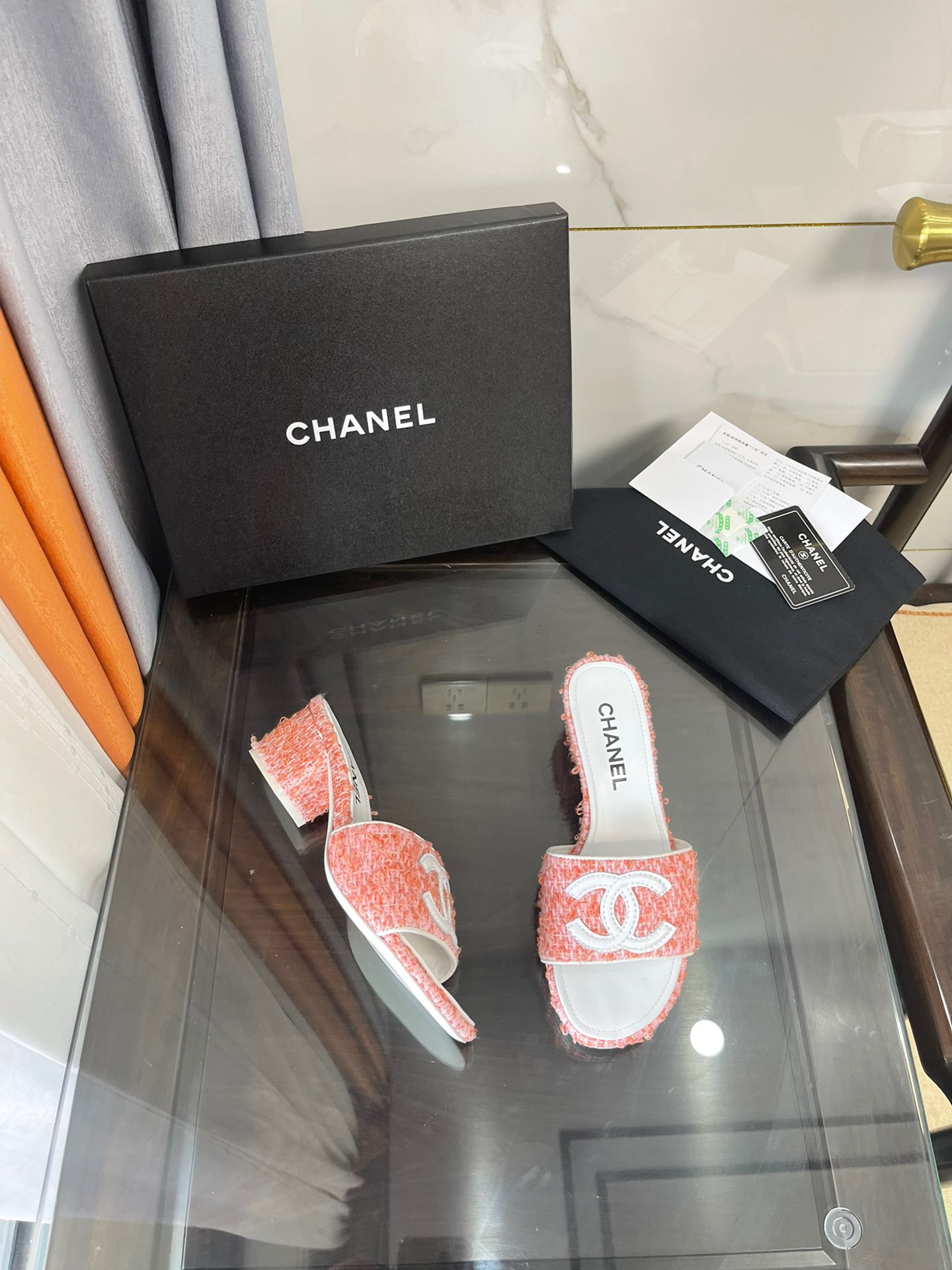 Chane1 slipper 2022070702