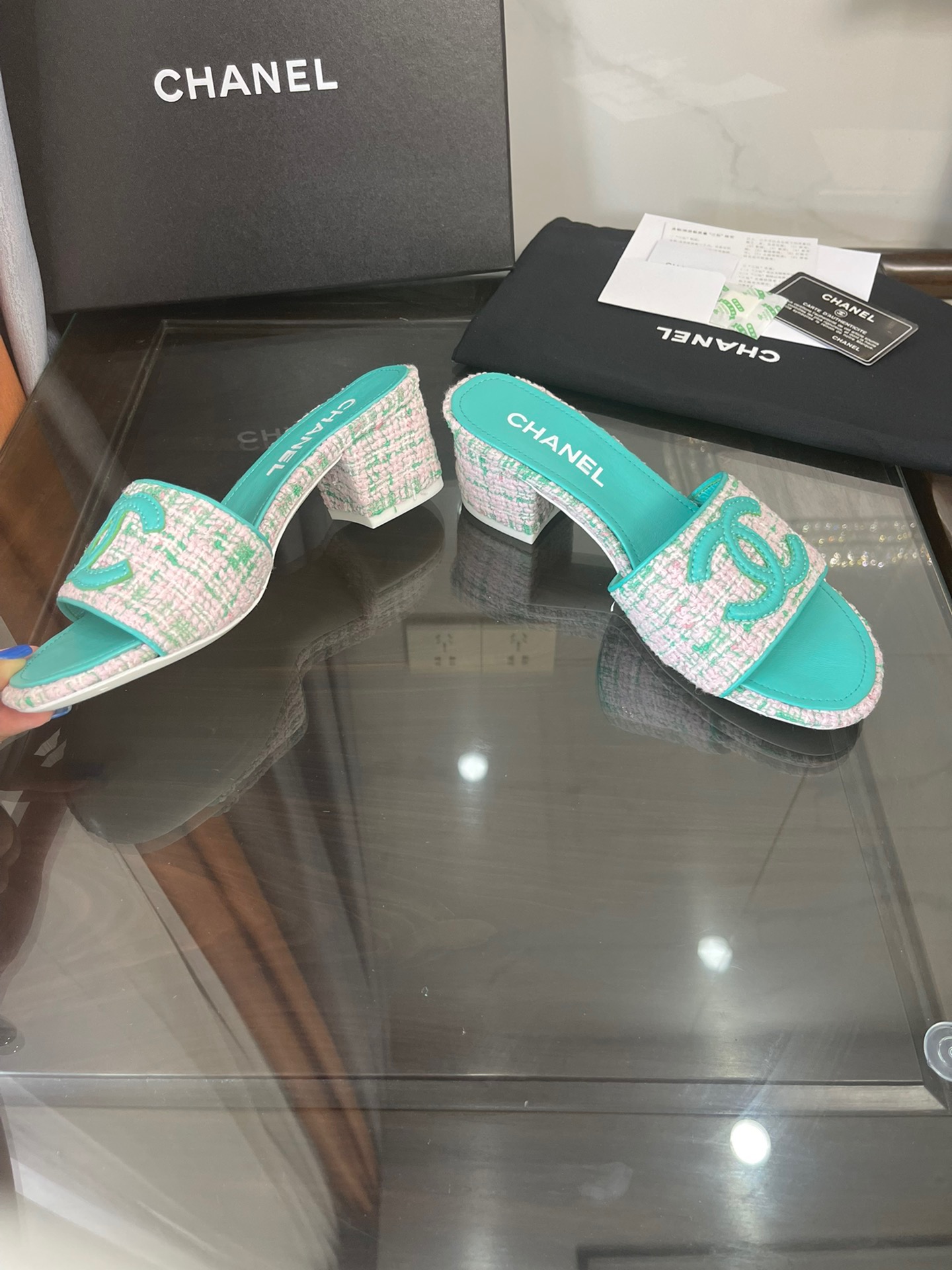 Chane1 slipper 2022070703