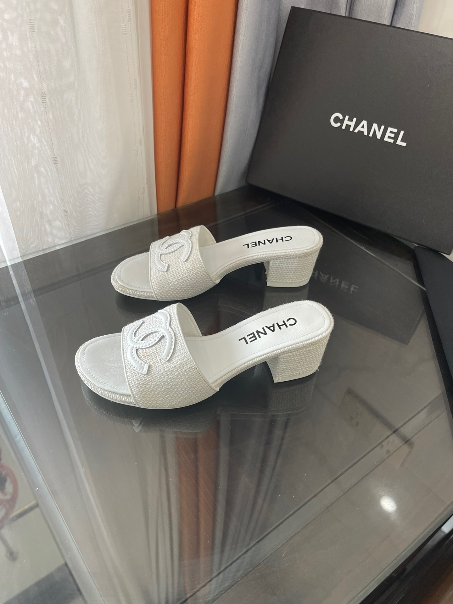 Chane1 slipper 2022070704