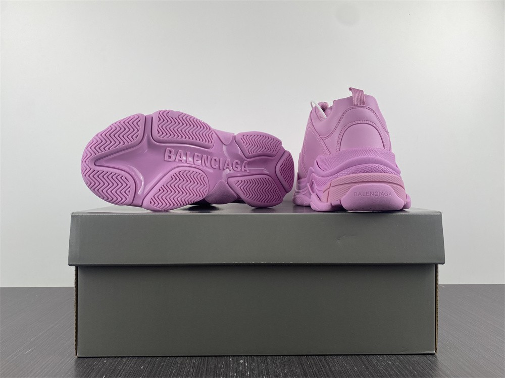 Ba1enc1aga Triple S Sneaker 2022070701