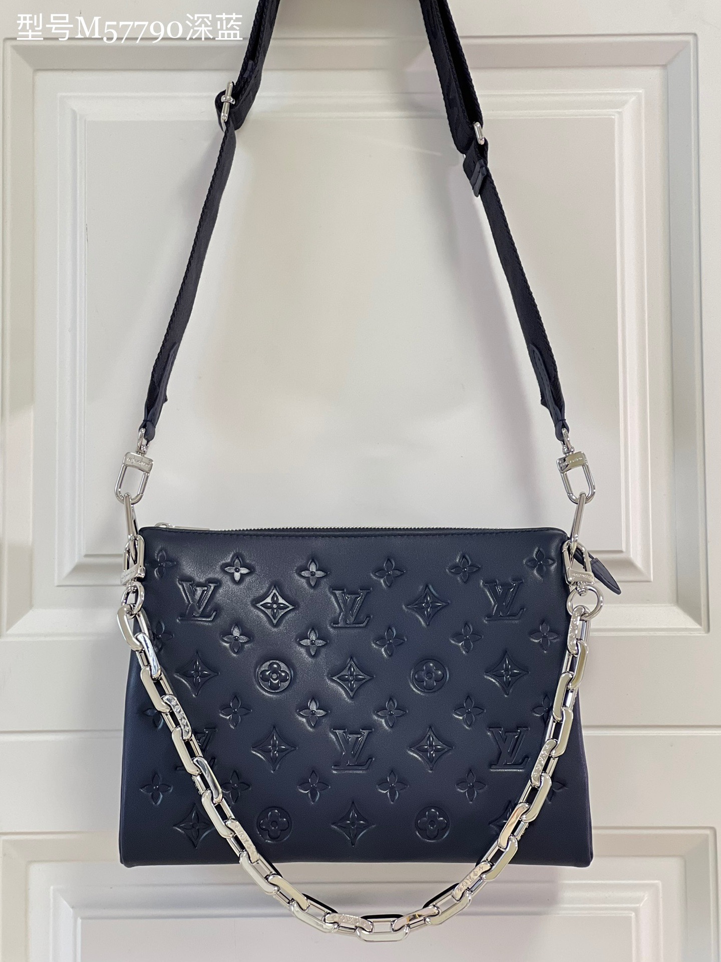 1V COUSSIN BAG 26X20X12 cm