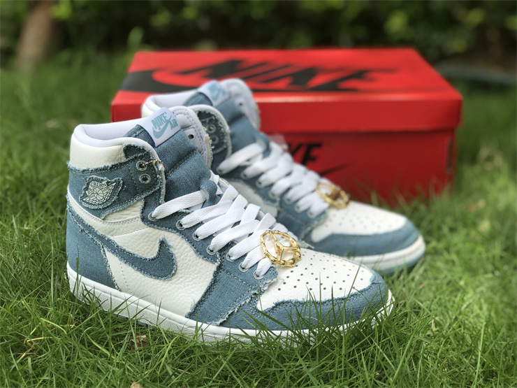 Jordan 1 High OG Denim (W)  DM9036-104