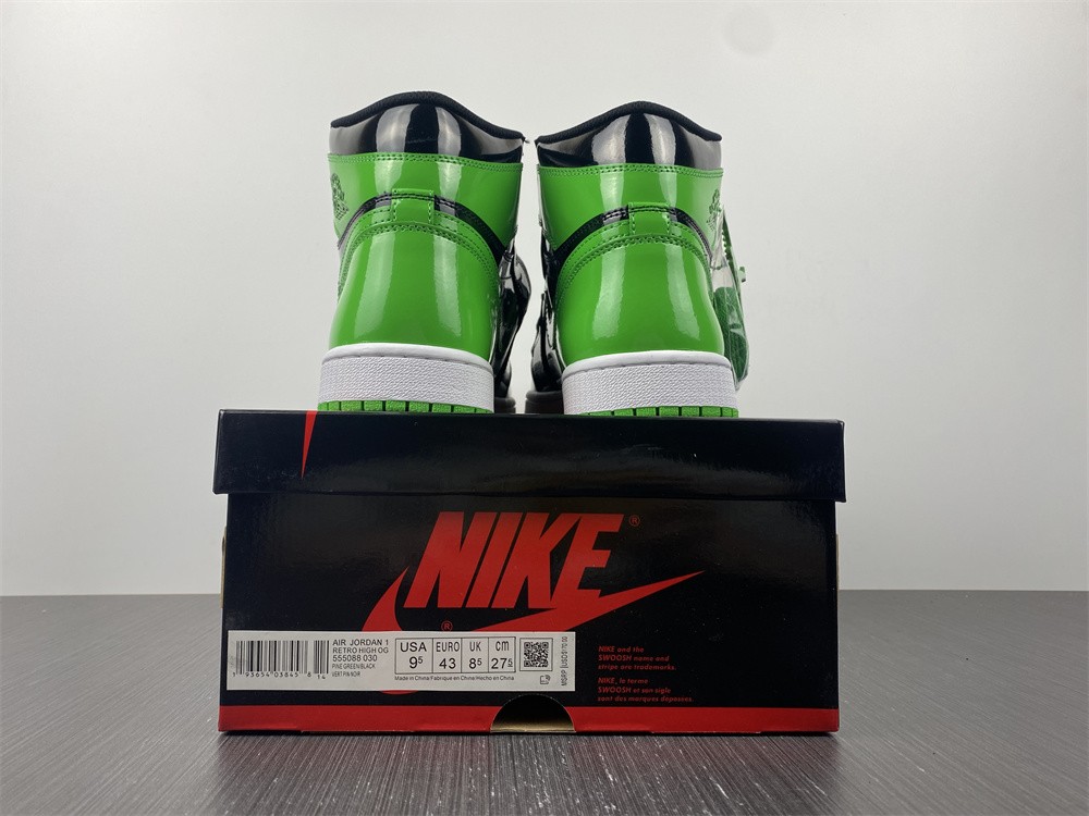 Air Jordan 1 Retro OG 555088-030