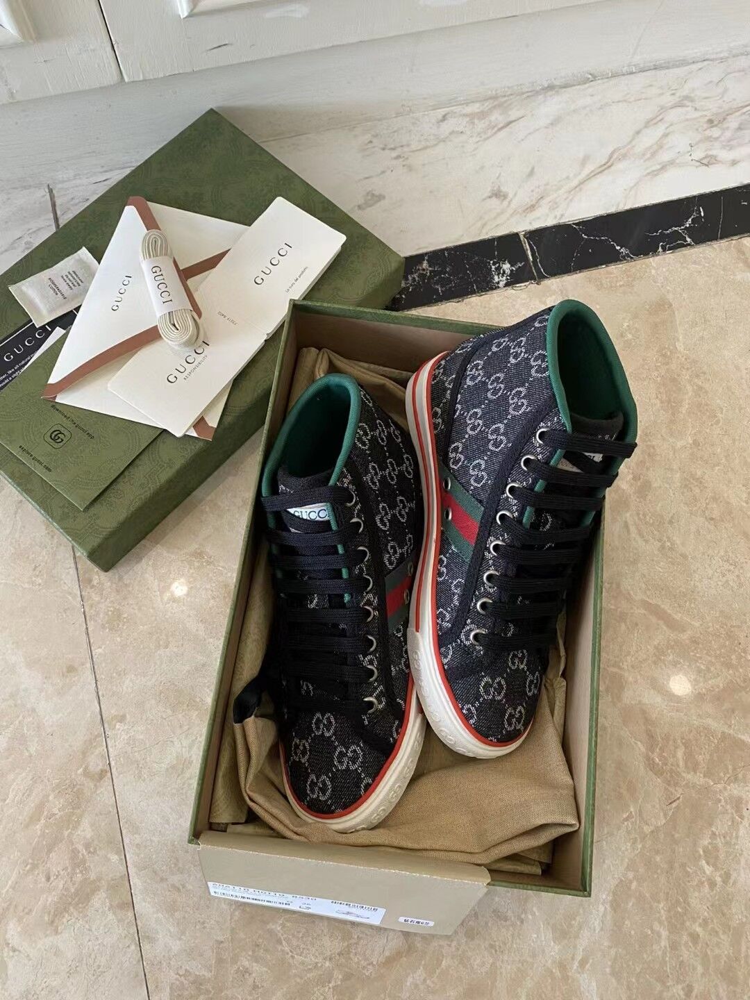 Gvcc1 sneaker 2022072801