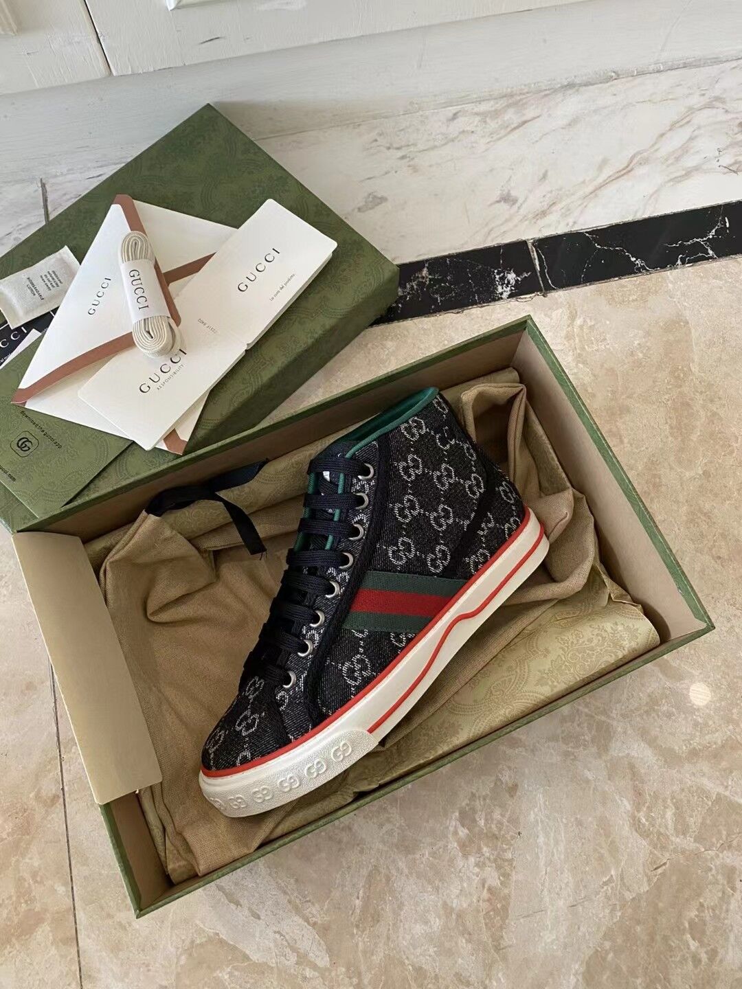 Gvcc1 sneaker 2022072801
