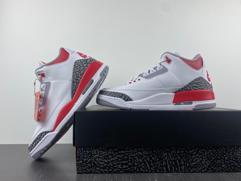 Jordan 3 Retro Fire Red (2022)  DN3707-160