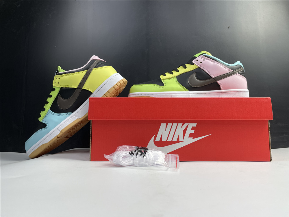 Nike Dunk Low SE  Free 99 DH0952-001