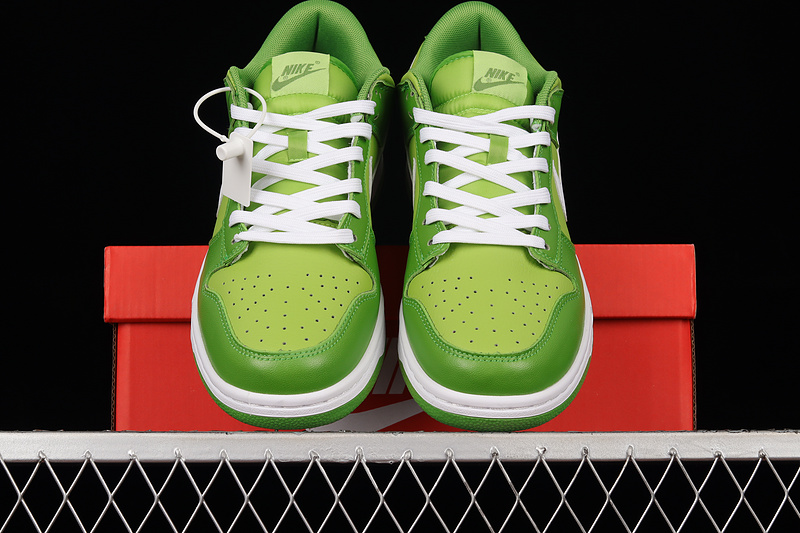 Nike Dunk Low Chlorophyll  DJ6188-300
