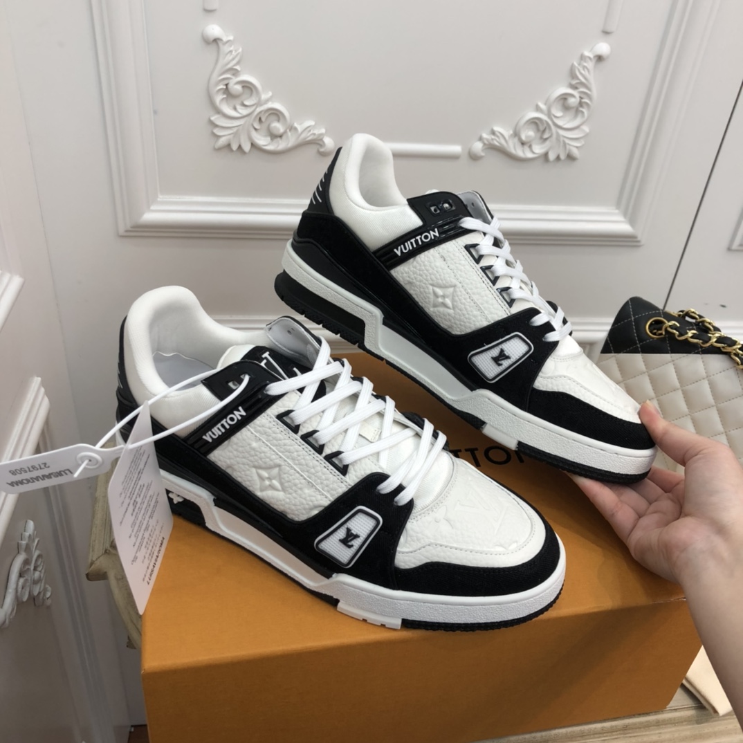 L0u1s Vu1tton 1V Trainer 20220801