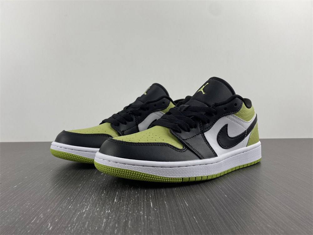 Jordan 1 Low Snakeskin Vivid Green  DX4446-301