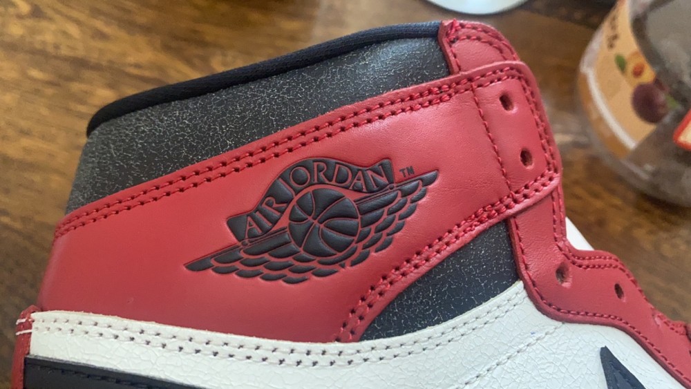 Air Jordan 1 High Lost and Found DZ5485-612