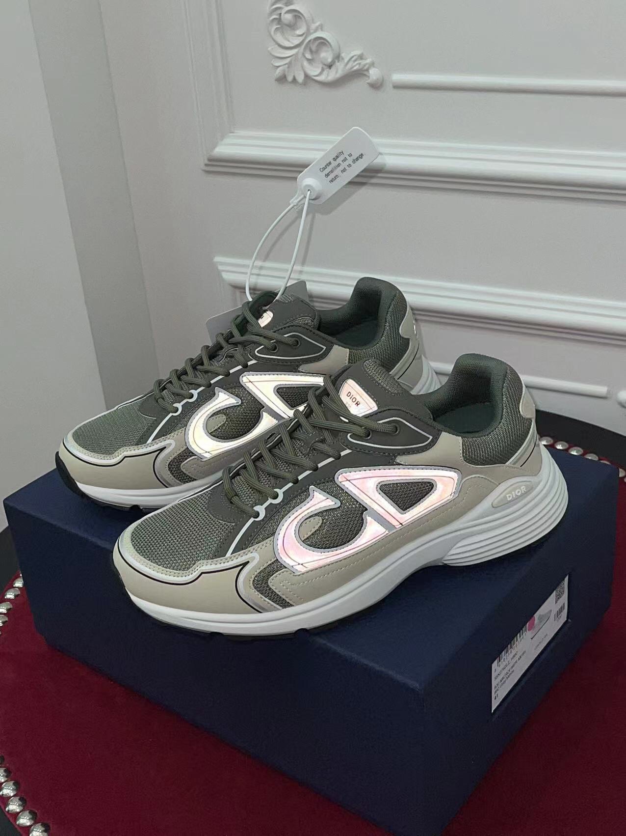 D10r B30 Olive  3SN279ZLY_H661
