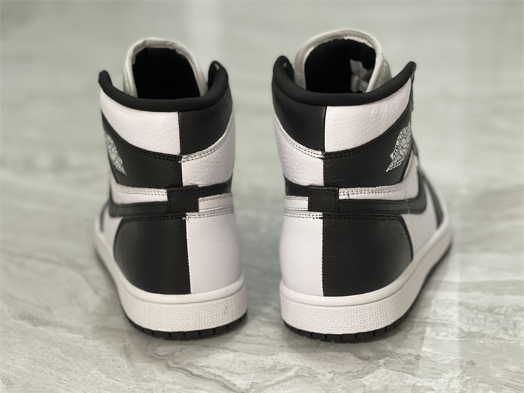 Jordan 1 Mid Split Black White (W)  DR0501-101