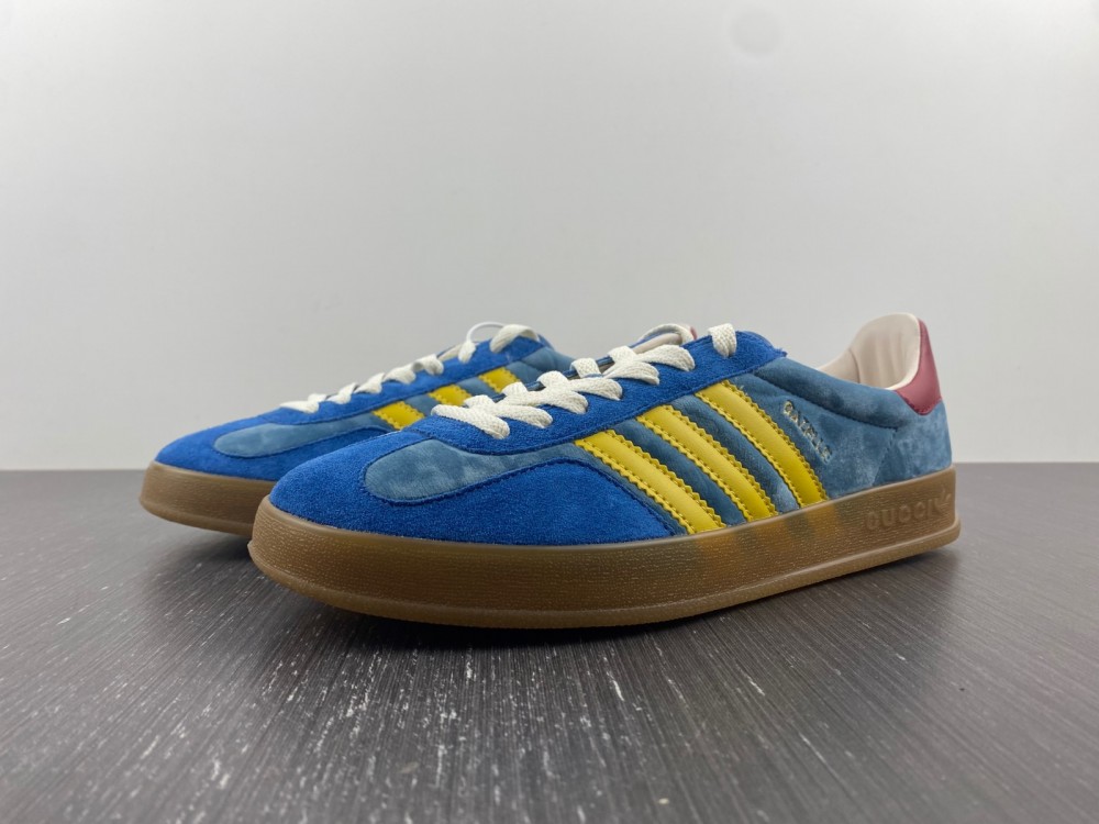 gvcc1 x Ad*s sneaker 707848 3