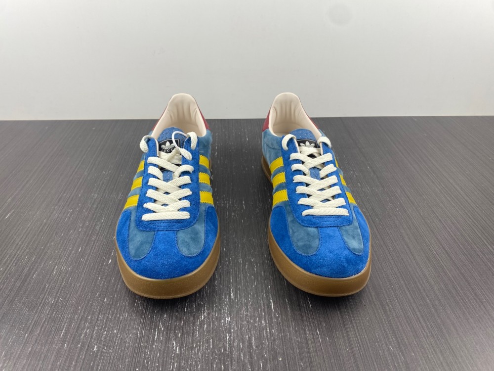 gvcc1 x Ad*s sneaker 707848 3