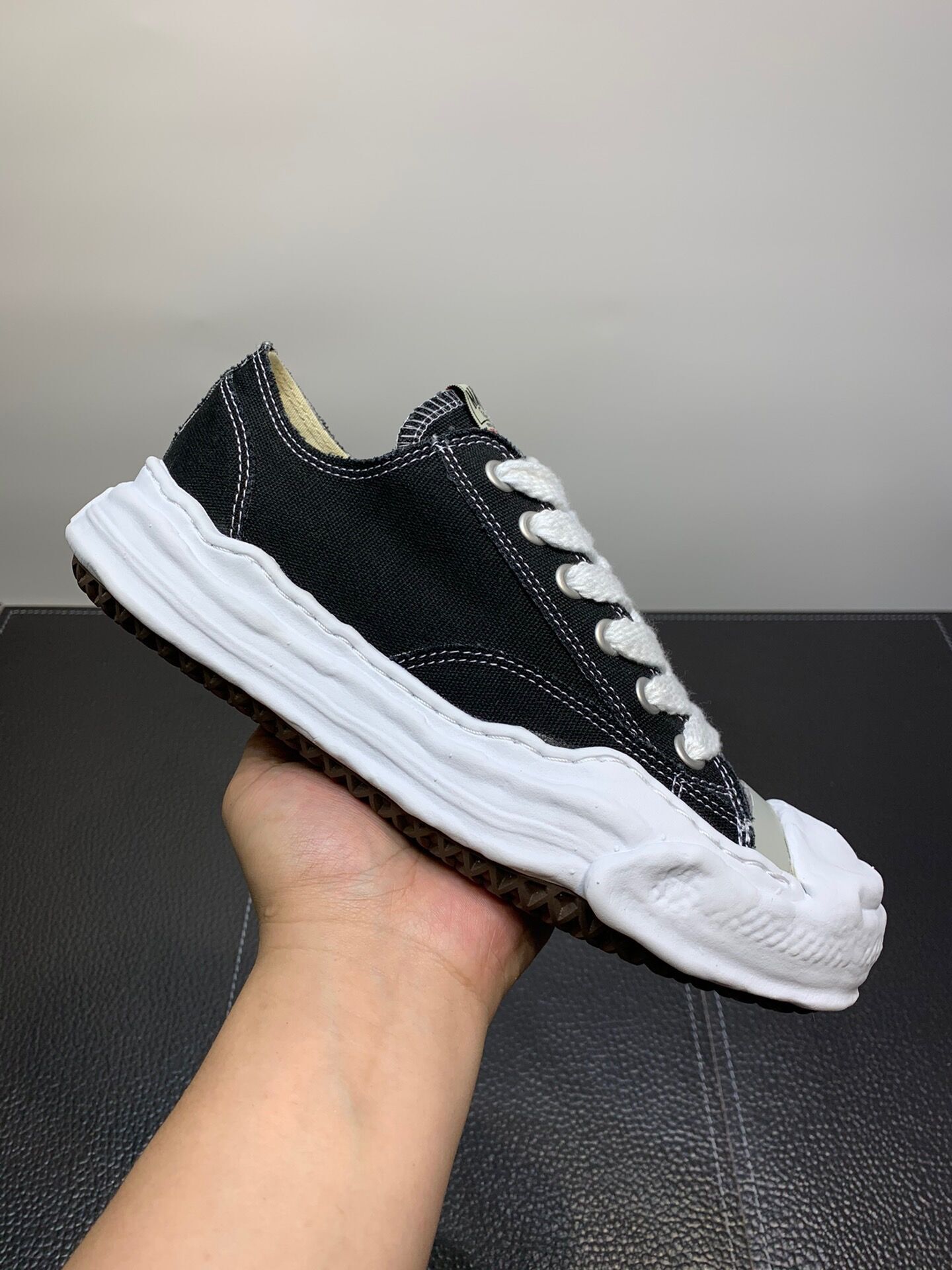 Mihara Yasuhiro Hank OG Sole Canvas Low Black