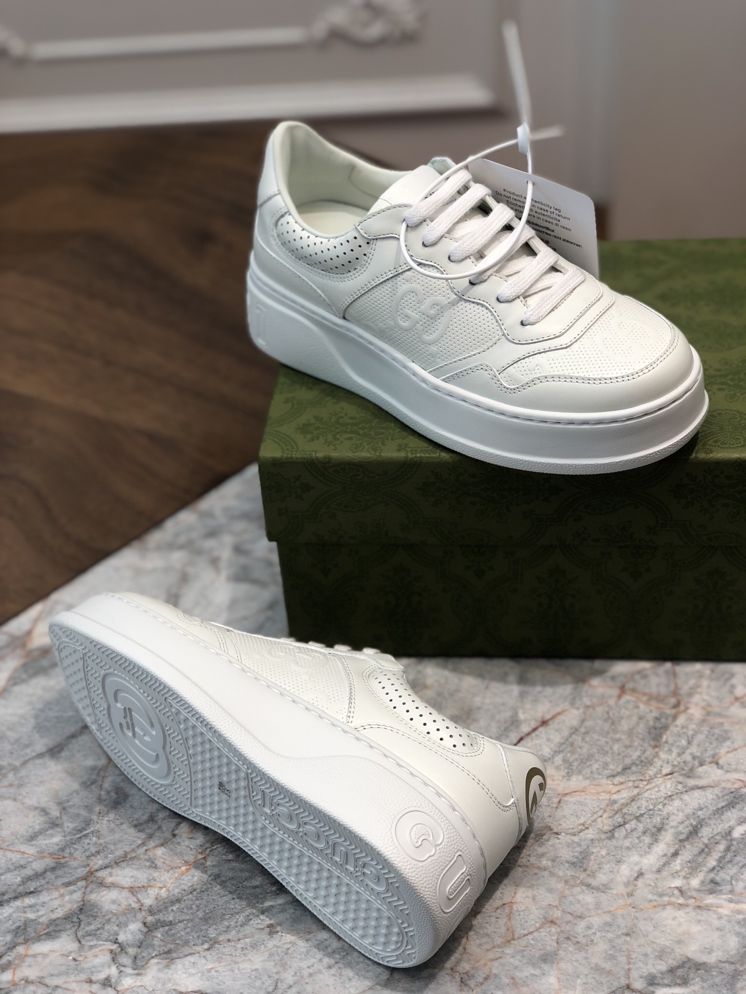 Gvcc1 Sneakers 2022092101