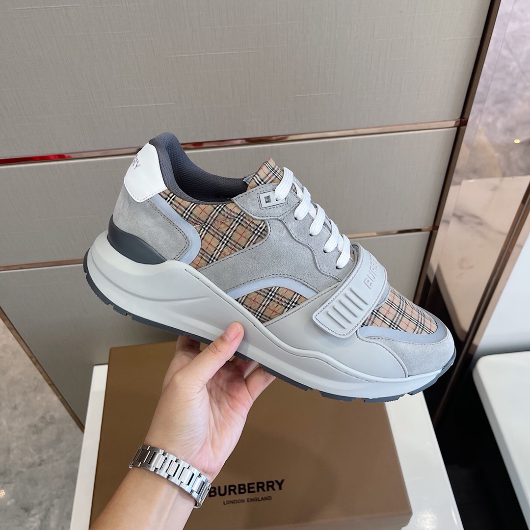 Bvrberry sneaker 2022101001