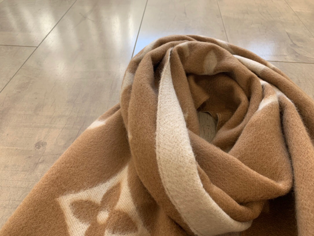 1v scarf 20221010