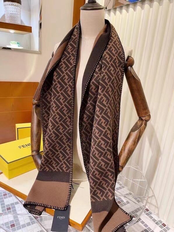 Fend1 scarf 20221010