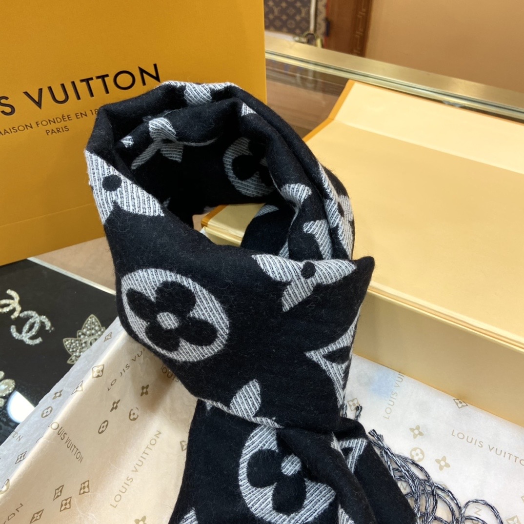 1v scarf 2022101002